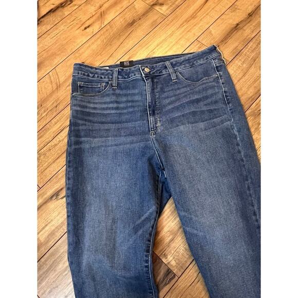 NWT Gap size 20 cropped jeans - Picture 3 of 6